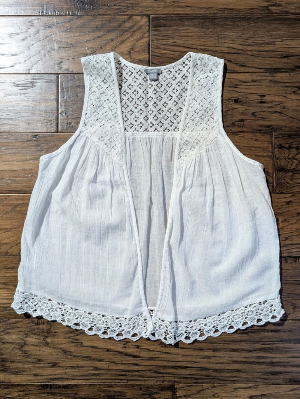 aerie boho vest crochet lace trim off white size XS/S